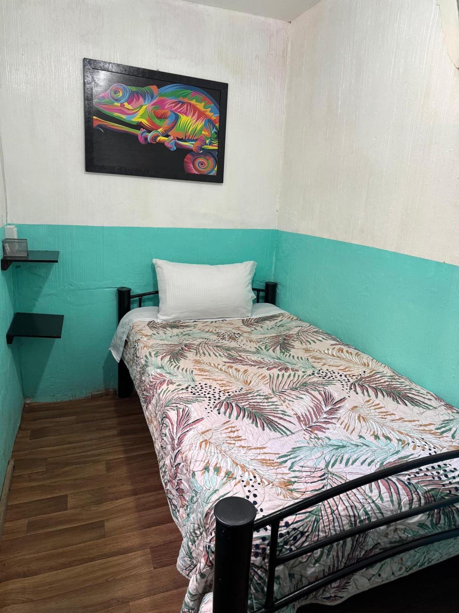 Guest house Alo *