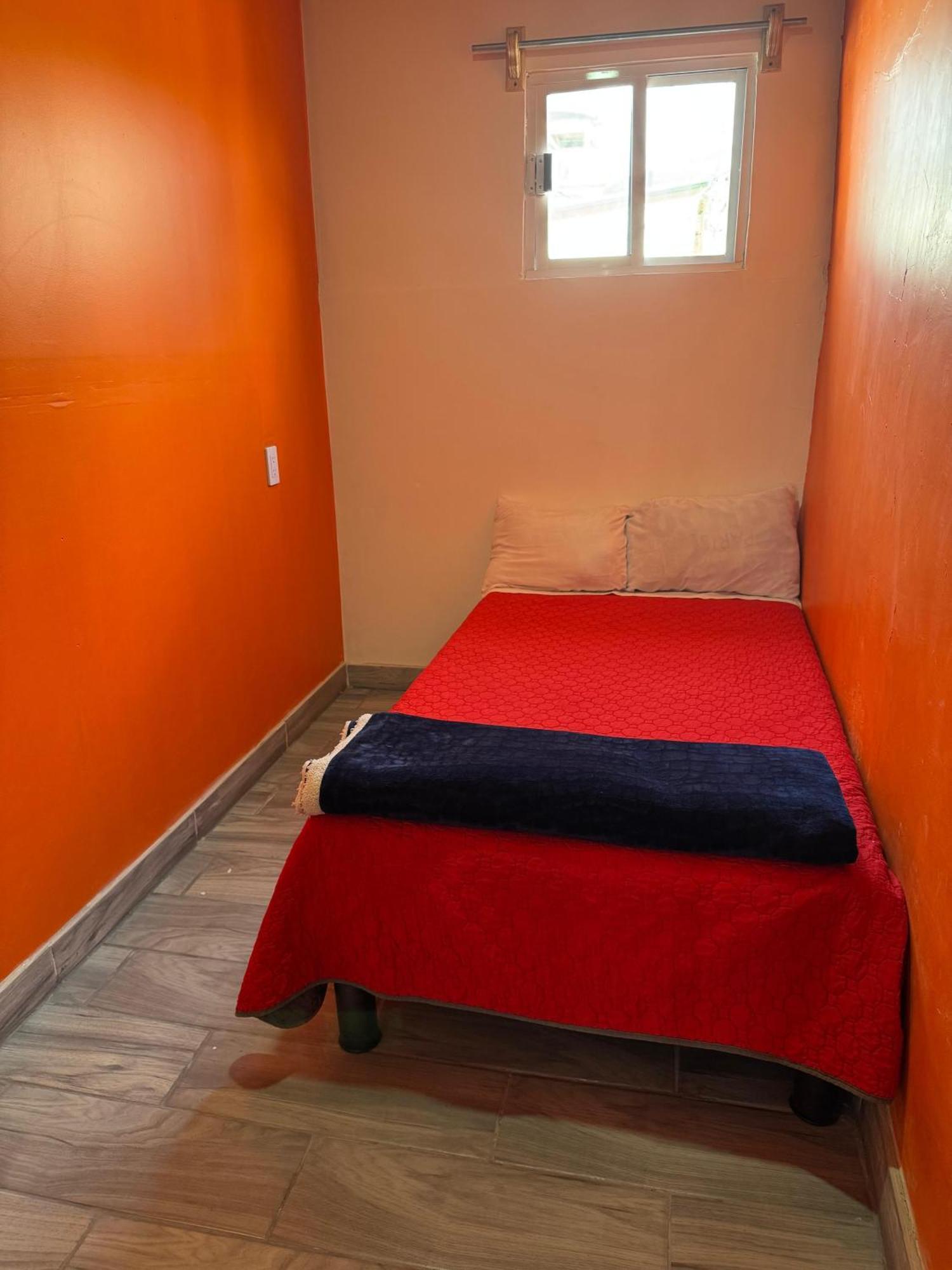 Guest house Alo